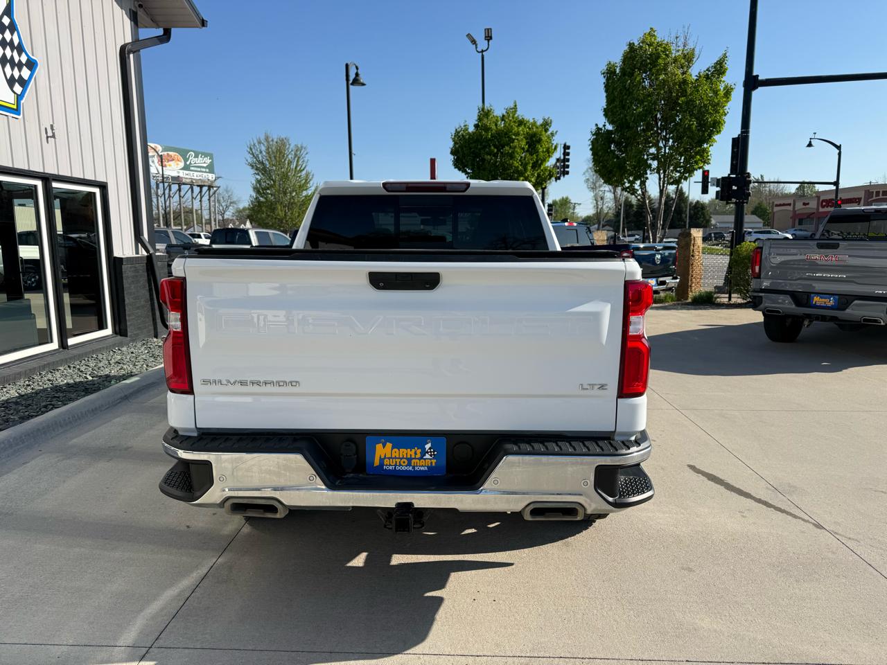 Chevrolet Silverado 1500 4WD Crew Cab 147" LTZ 2021