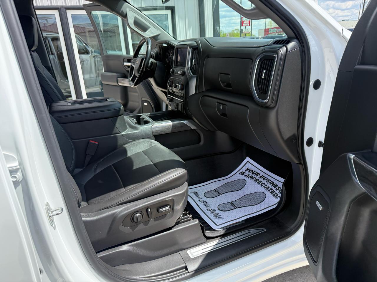 Chevrolet Silverado 1500 4WD Crew Cab 147" LTZ 2021