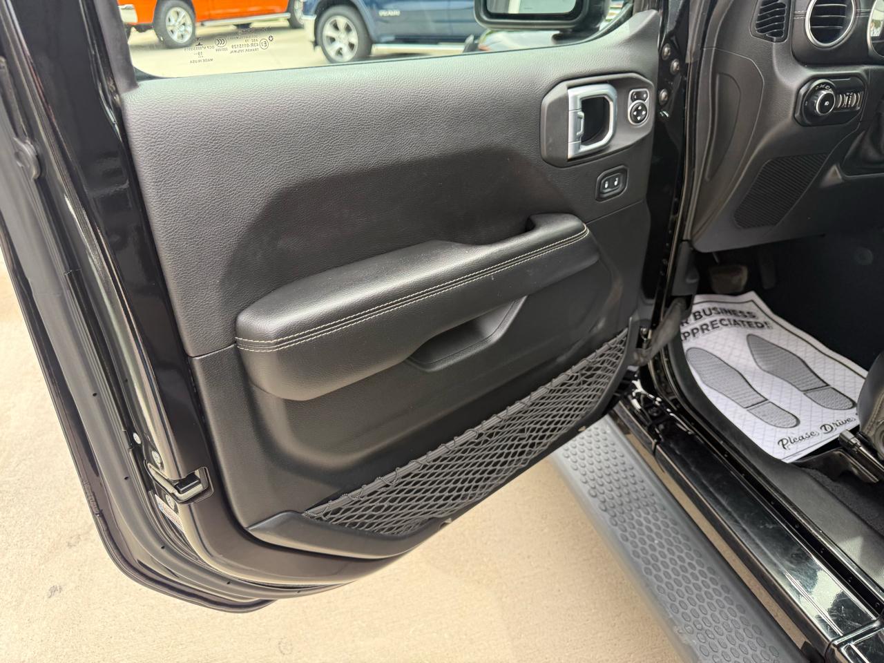 Jeep Wrangler Unlimited Sahara 4x4 2020