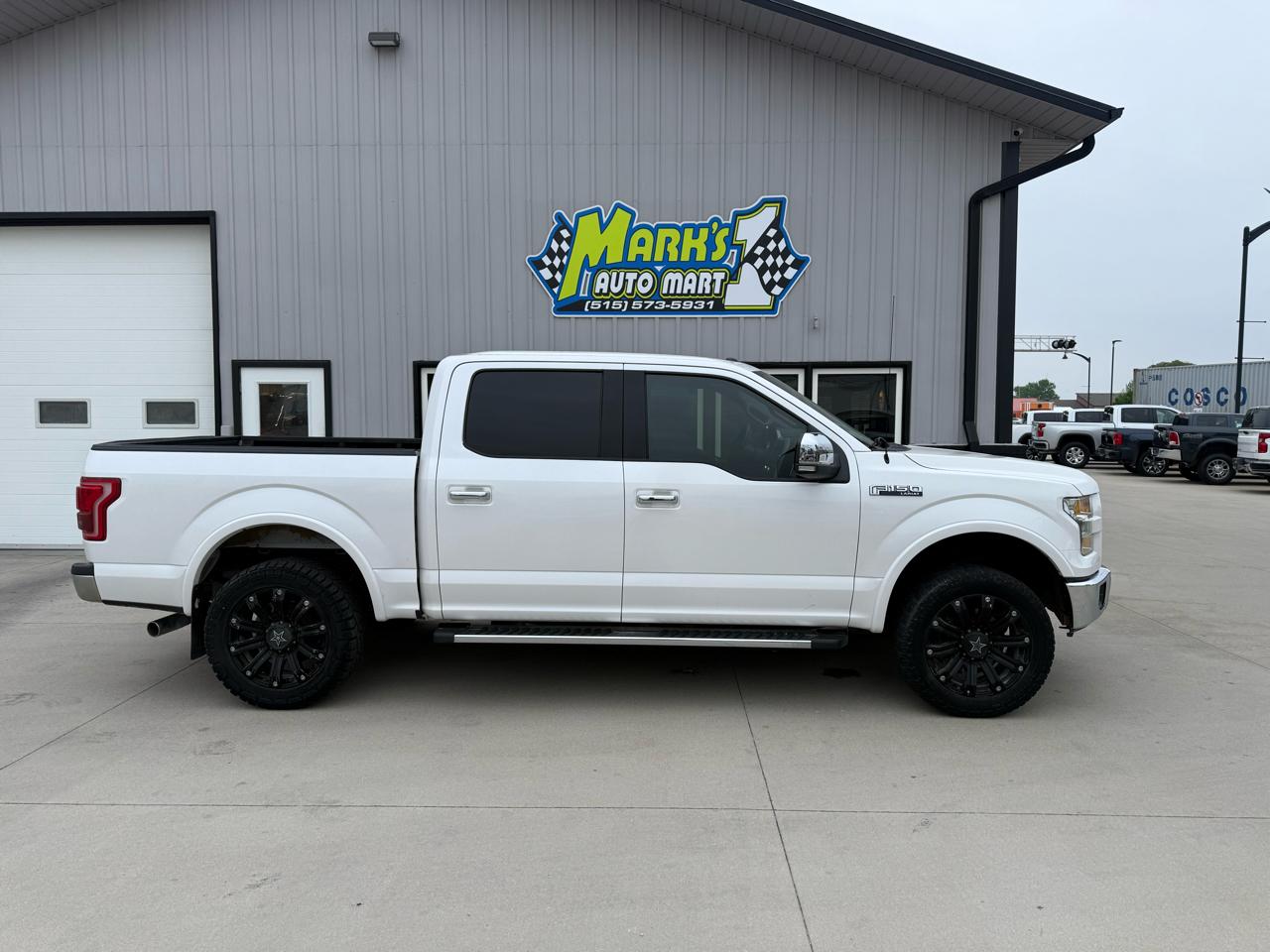 Ford F-150 4WD SuperCrew 139" Lariat 2015
