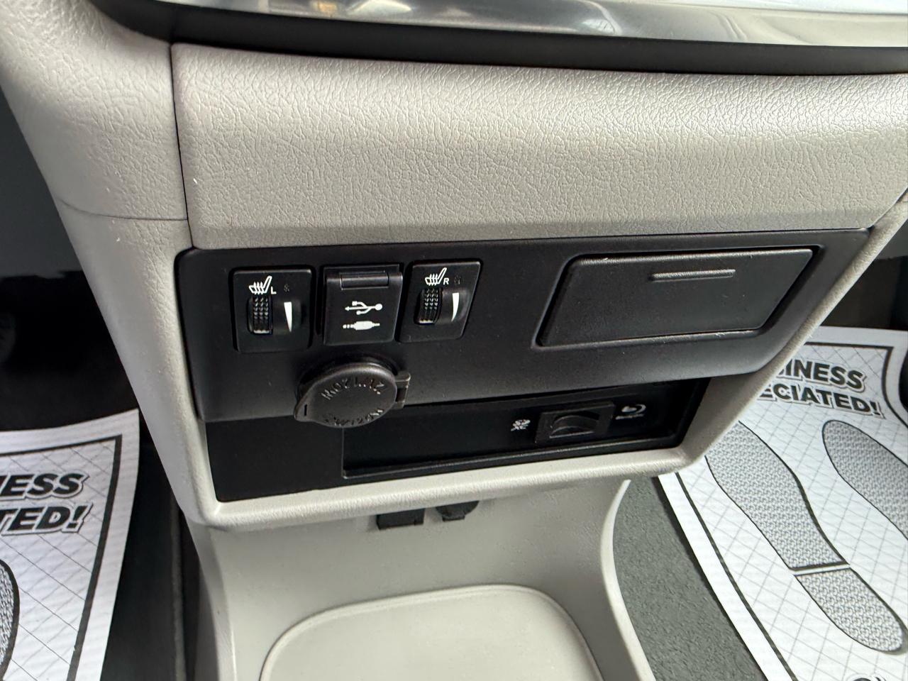 Toyota Sienna XLE Auto Access Seat FWD 7-Passenger (Natl) 2018
