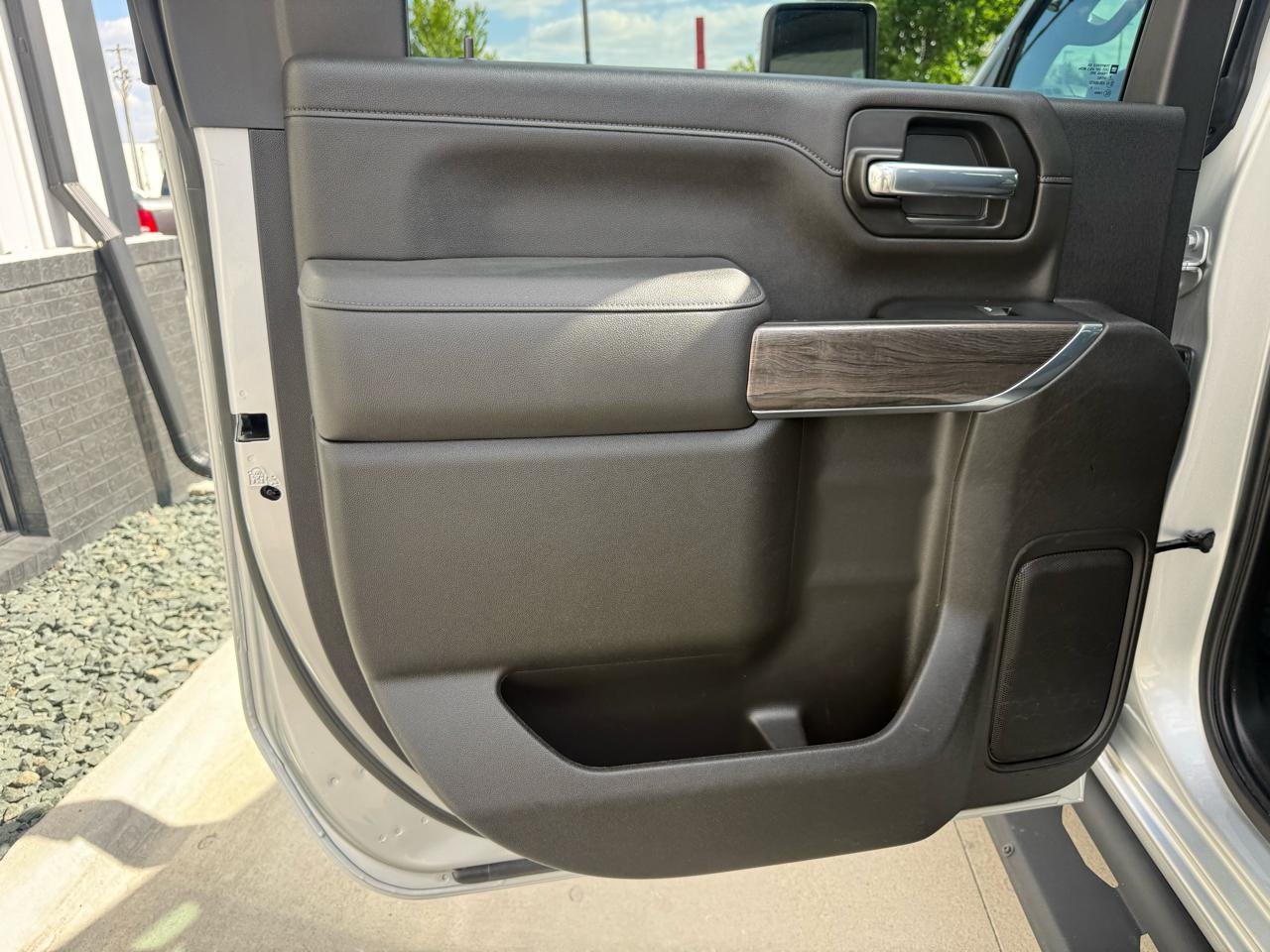 Chevrolet Silverado 2500HD 4WD Crew Cab 159" LTZ 2022
