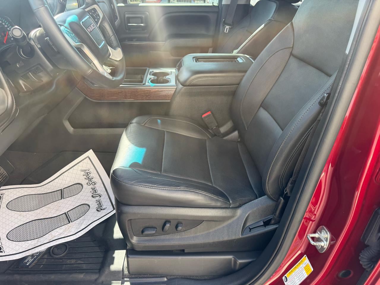 GMC Sierra 1500 4WD Crew Cab 143.5" SLT 2018