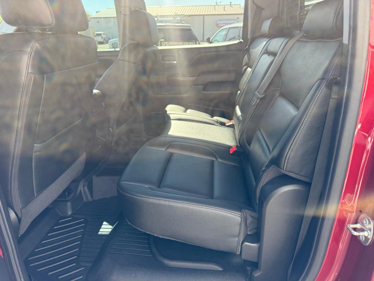GMC Sierra 1500 4WD Crew Cab 143.5" SLT 2018