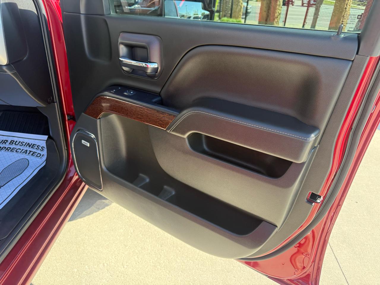 GMC Sierra 1500 4WD Crew Cab 143.5" SLT 2018