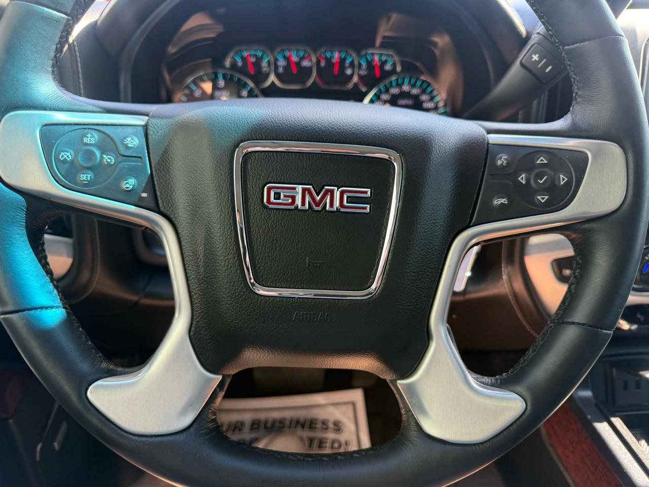 GMC Sierra 1500 4WD Crew Cab 143.5" SLT 2018