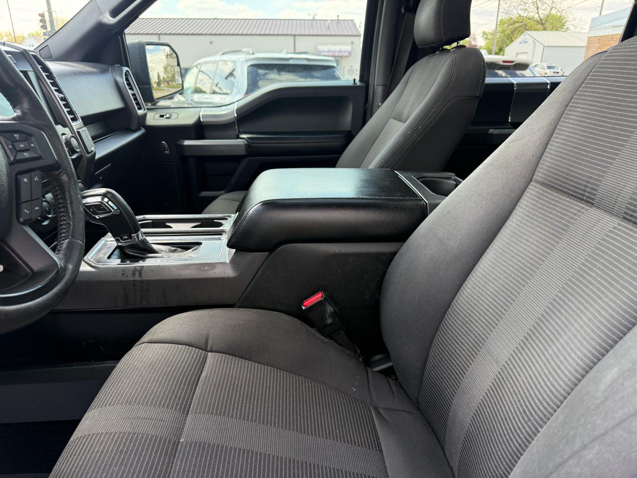 Ford F-150 4WD SuperCrew 145" King Ranch 2016