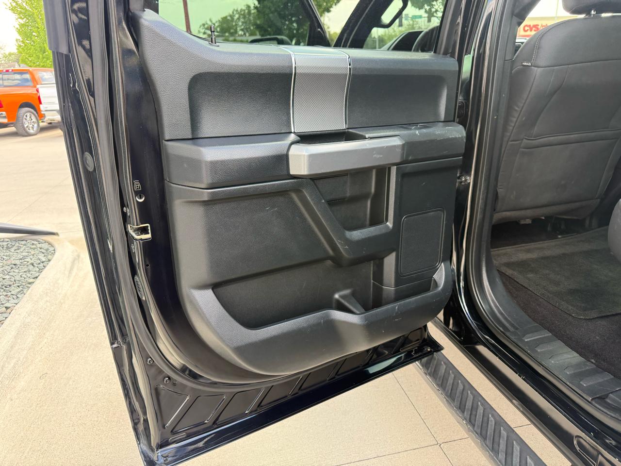 Ford F-150 4WD SuperCrew 145" King Ranch 2016