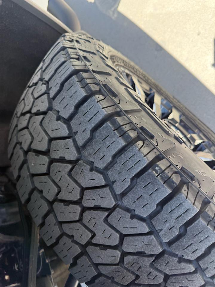Chevrolet Silverado 2500HD 4WD Crew Cab 159" Custom 2022