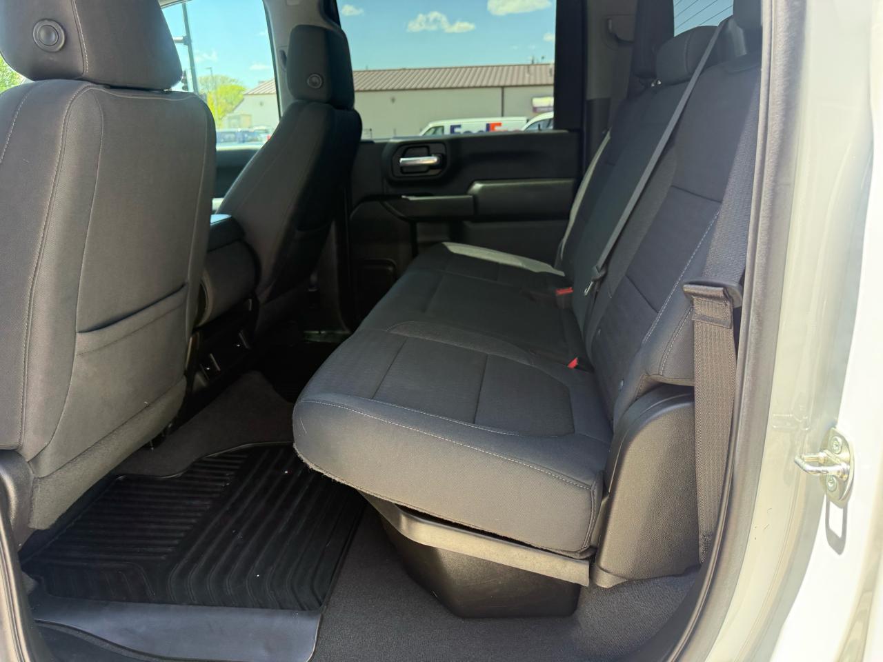 Chevrolet Silverado 2500HD 4WD Crew Cab 159" Custom 2022