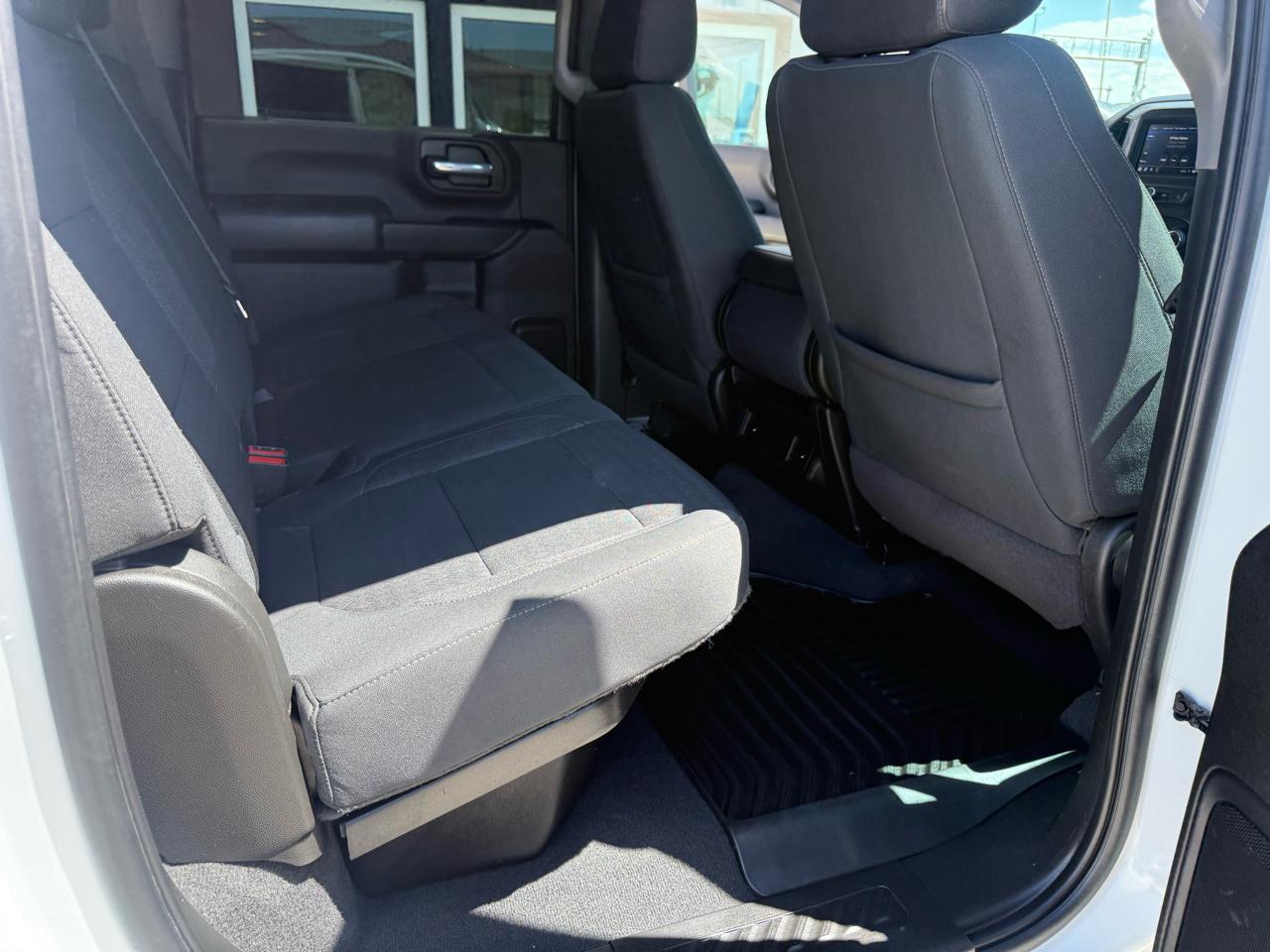Chevrolet Silverado 2500HD 4WD Crew Cab 159" Custom 2022