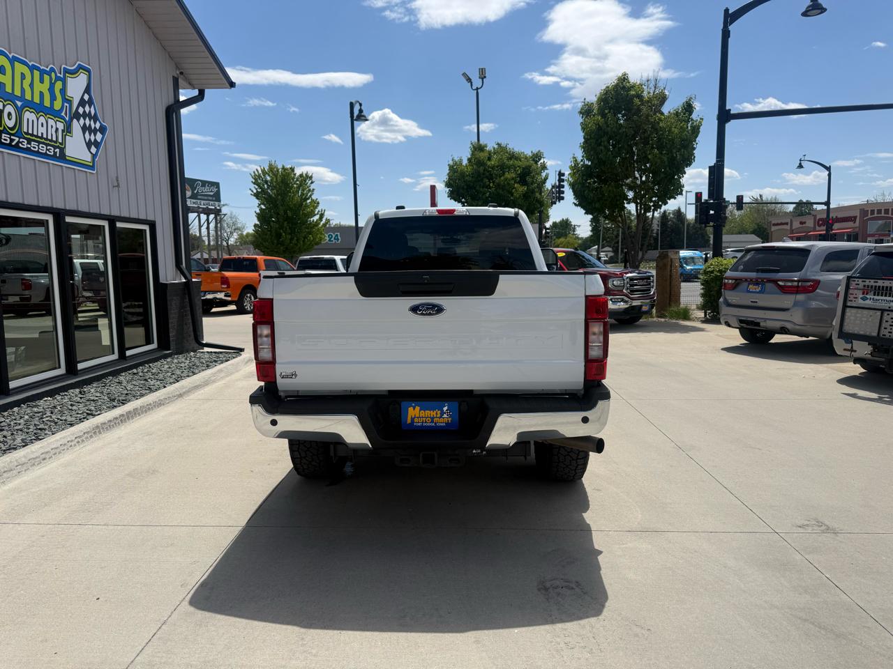 Ford Super Duty F-350 SRW XLT 4WD Crew Cab 8' Box 2022
