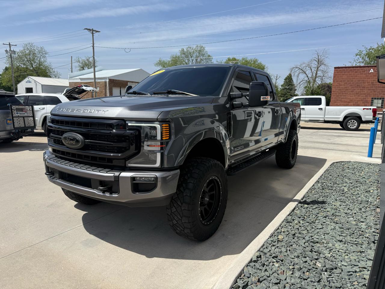 Ford Super Duty F-250 SRW Lariat 4WD Crew Cab 6.75' Box 2022