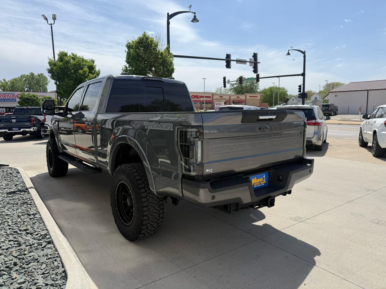 Ford Super Duty F-250 SRW Lariat 4WD Crew Cab 6.75' Box 2022