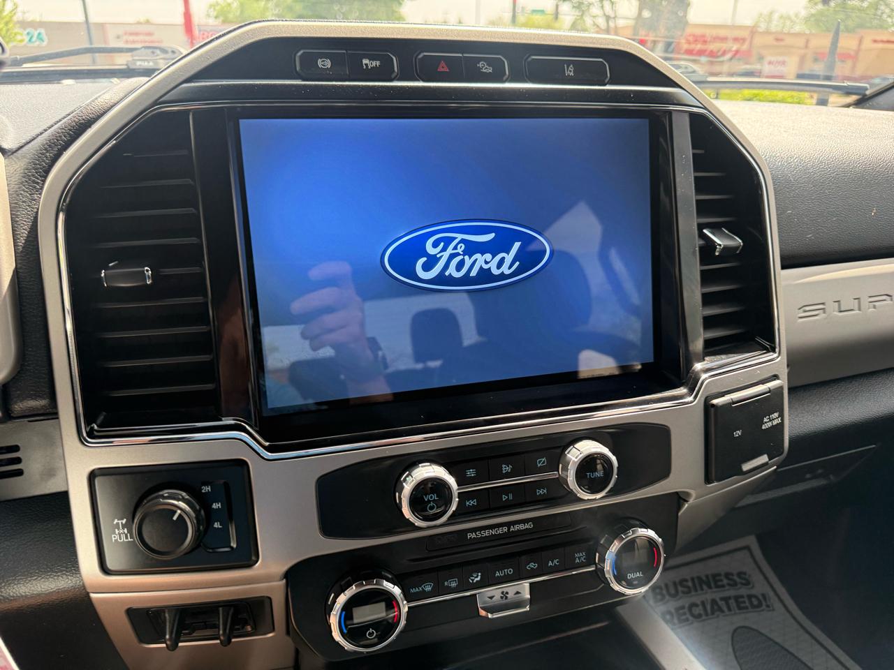 Ford Super Duty F-250 SRW Lariat 4WD Crew Cab 6.75' Box 2022