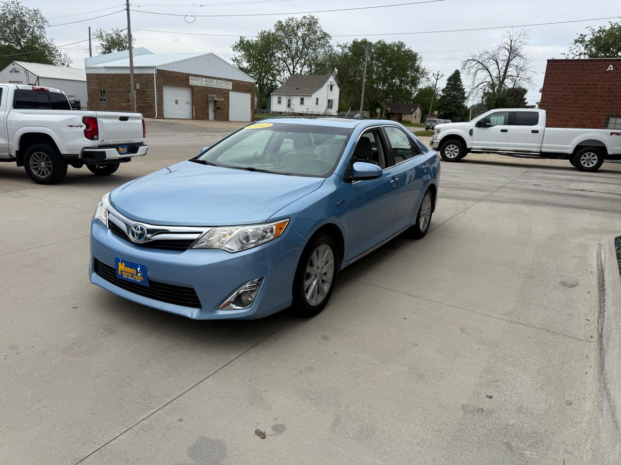 Toyota Camry Hybrid 4dr Sdn XLE (Natl) 2012