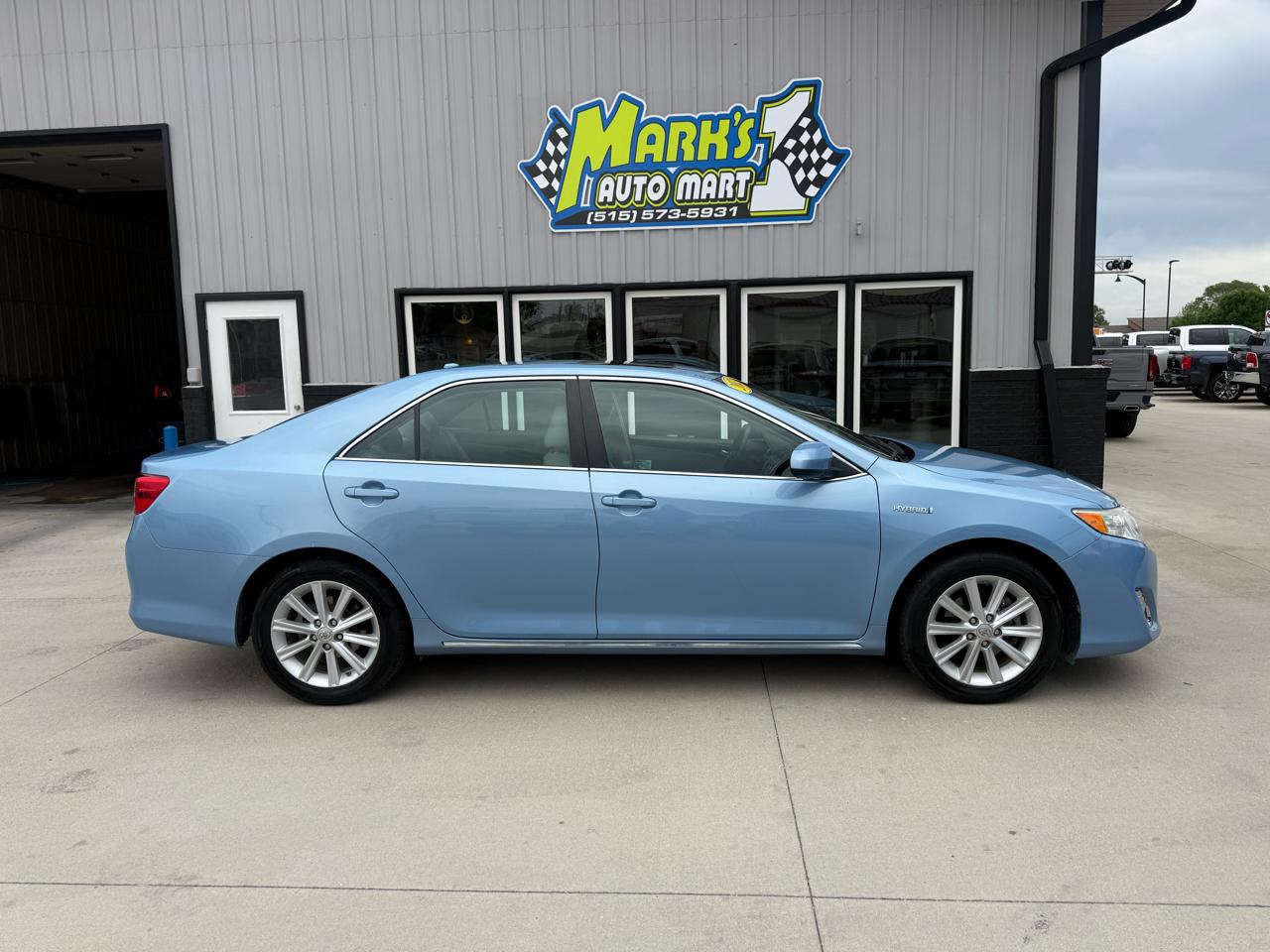 Toyota Camry Hybrid 4dr Sdn XLE (Natl) 2012