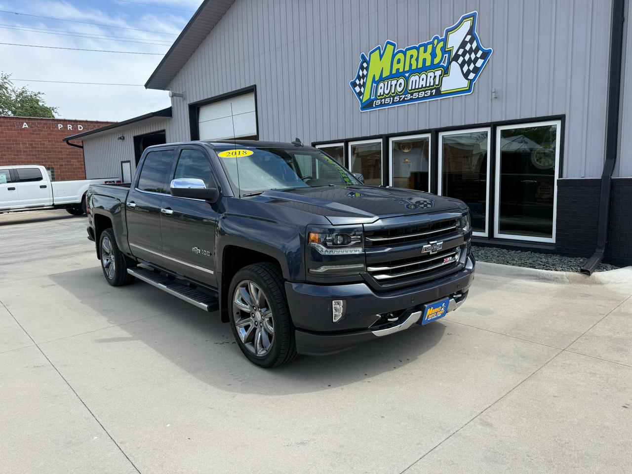 2018 Chevrolet Silverado 1500 4WD Crew Cab 143.5" LTZ w/2LZ