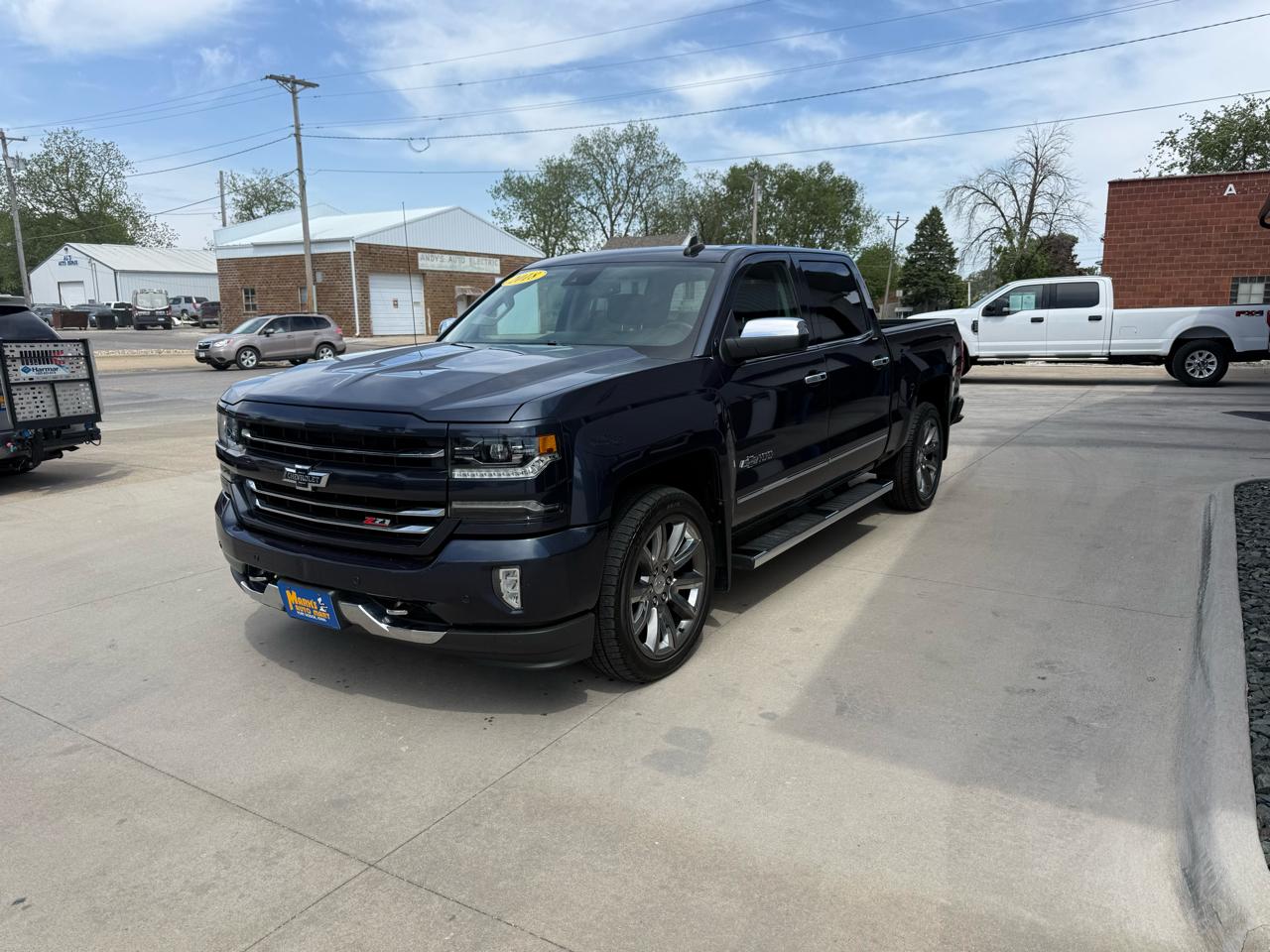 Chevrolet Silverado 1500 4WD Crew Cab 143.5" LTZ w/2LZ 2018