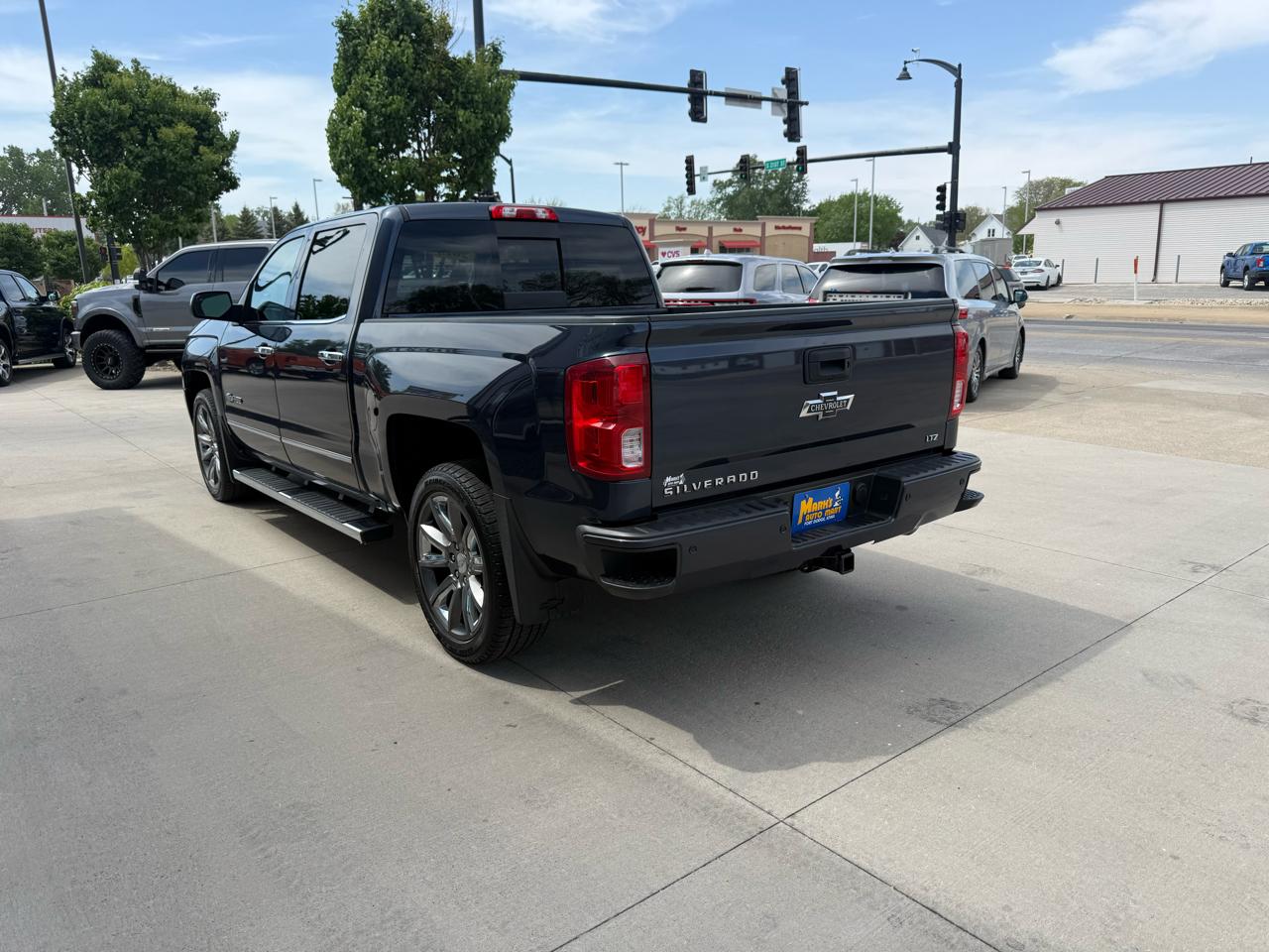 Chevrolet Silverado 1500 4WD Crew Cab 143.5" LTZ w/2LZ 2018