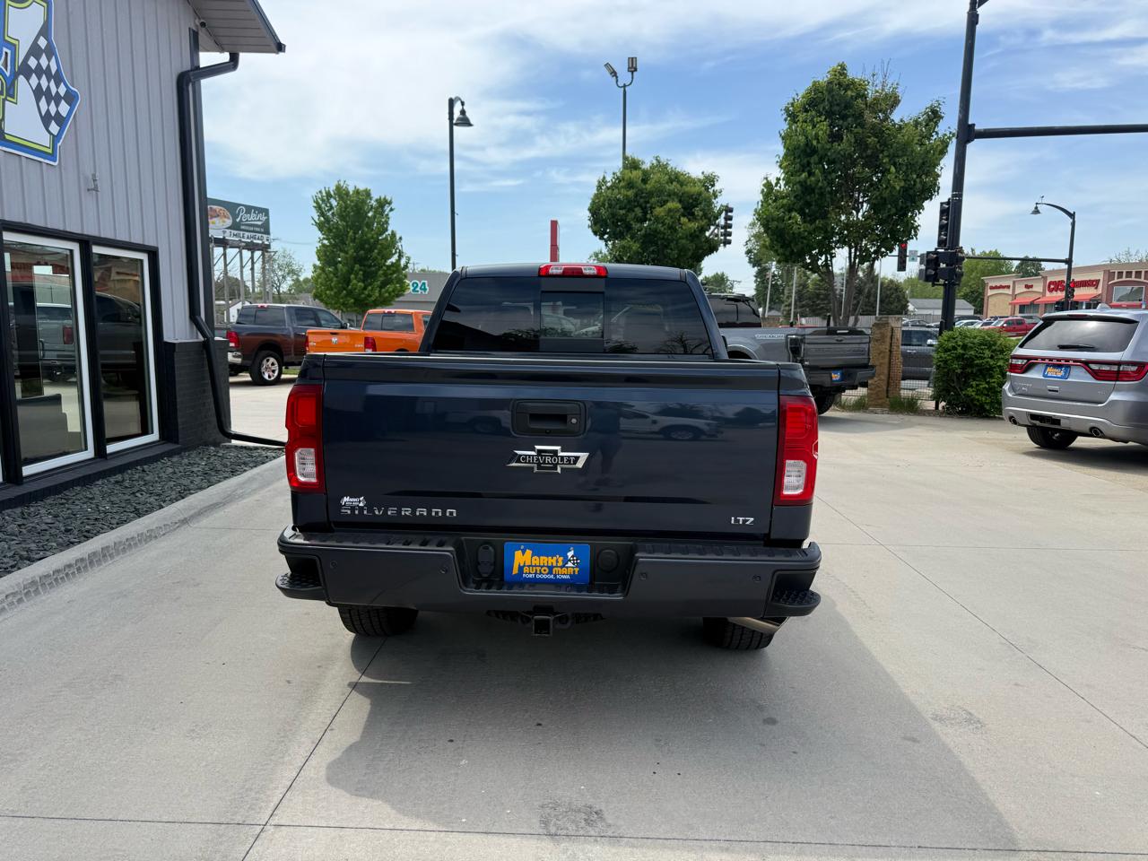 Chevrolet Silverado 1500 4WD Crew Cab 143.5" LTZ w/2LZ 2018