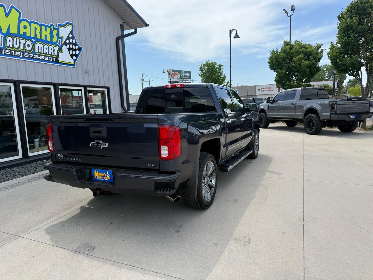 Chevrolet Silverado 1500 4WD Crew Cab 143.5" LTZ w/2LZ 2018