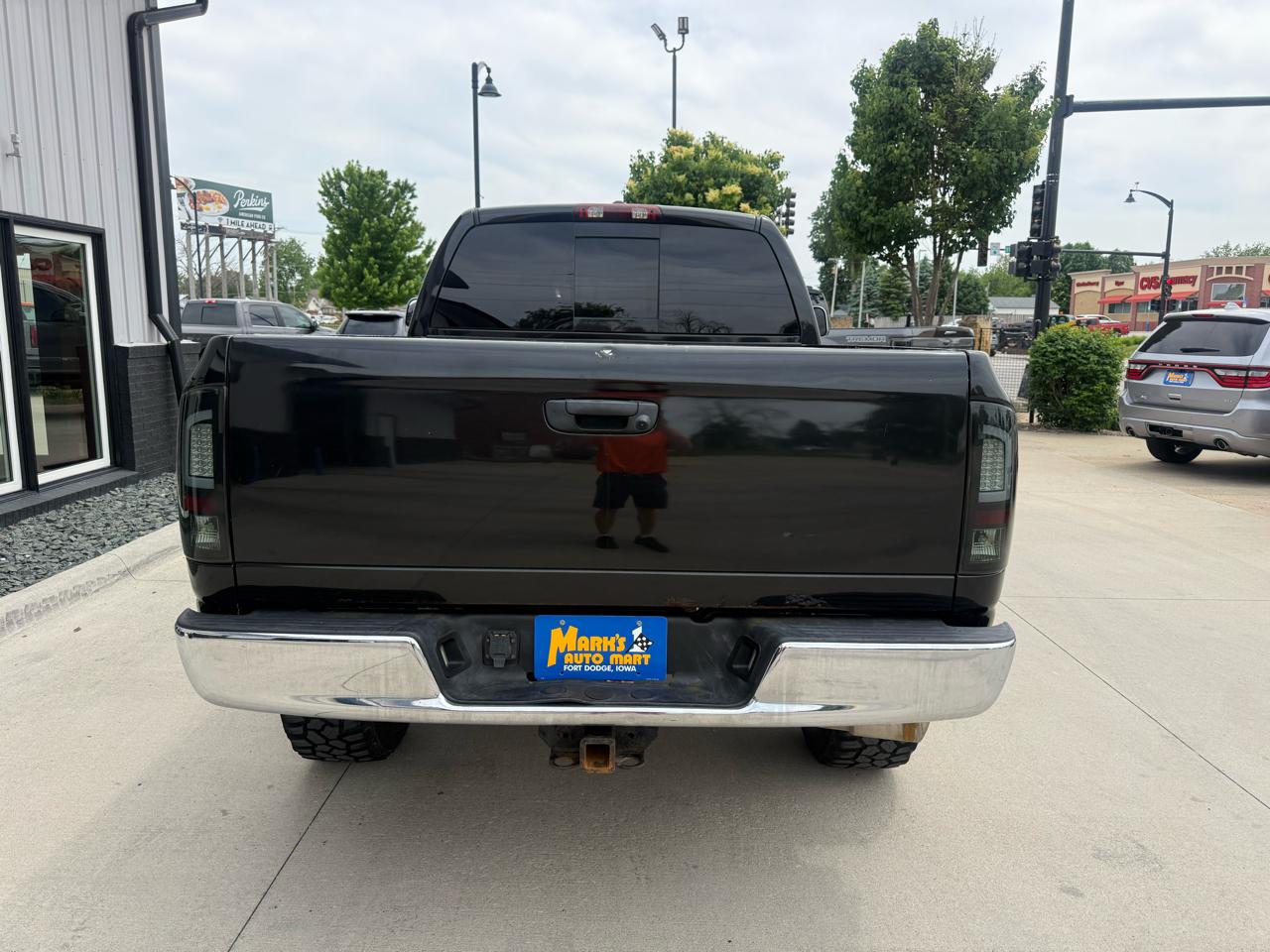 Dodge Ram 2500 4WD Quad Cab 140.5" SLT 2009