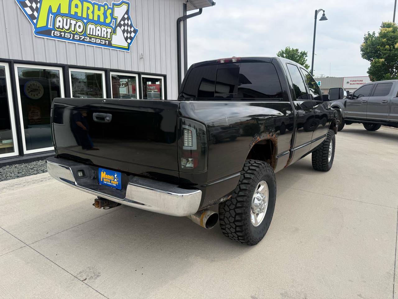 Dodge Ram 2500 4WD Quad Cab 140.5" SLT 2009