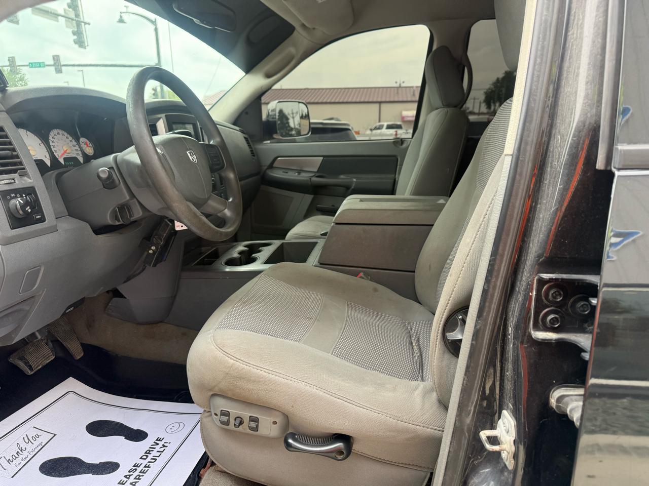 Dodge Ram 2500 4WD Quad Cab 140.5" SLT 2009