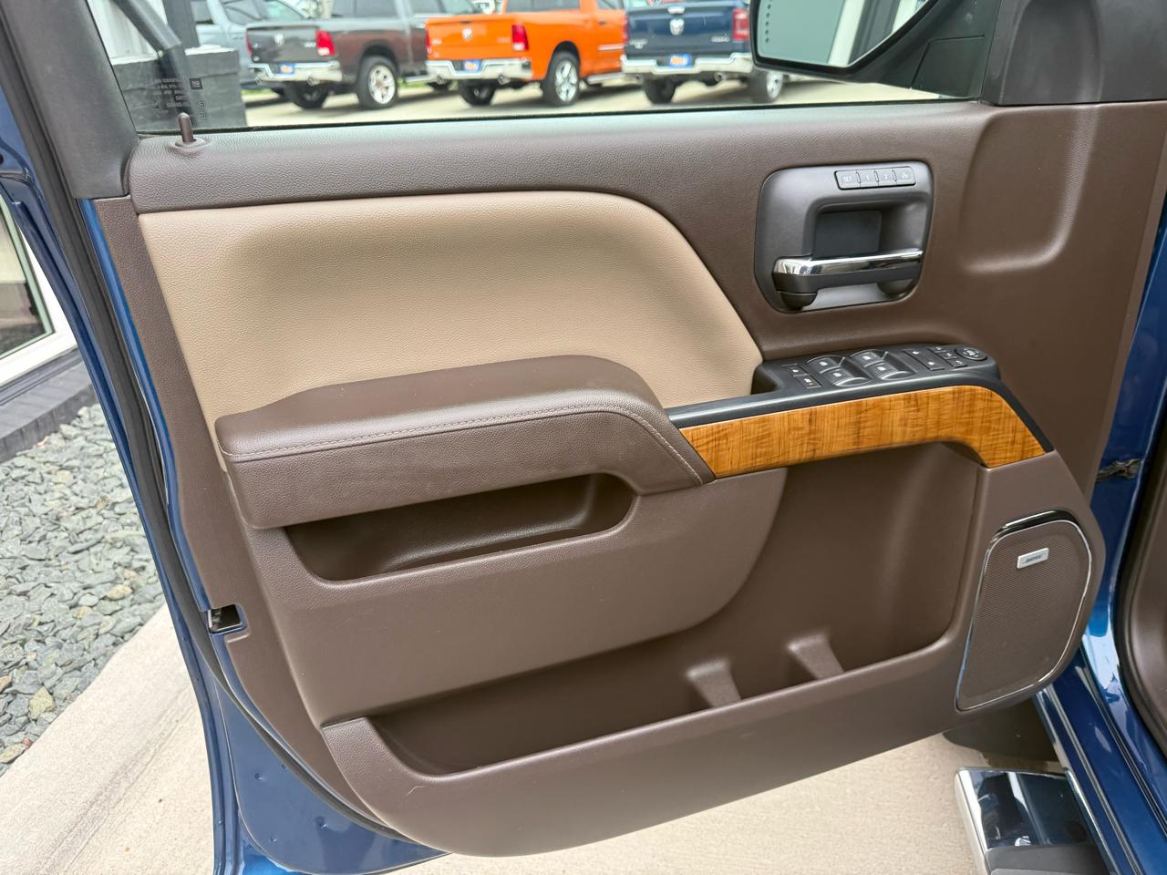 GMC Sierra 1500 4WD Crew Cab 143.5" SLT 2018