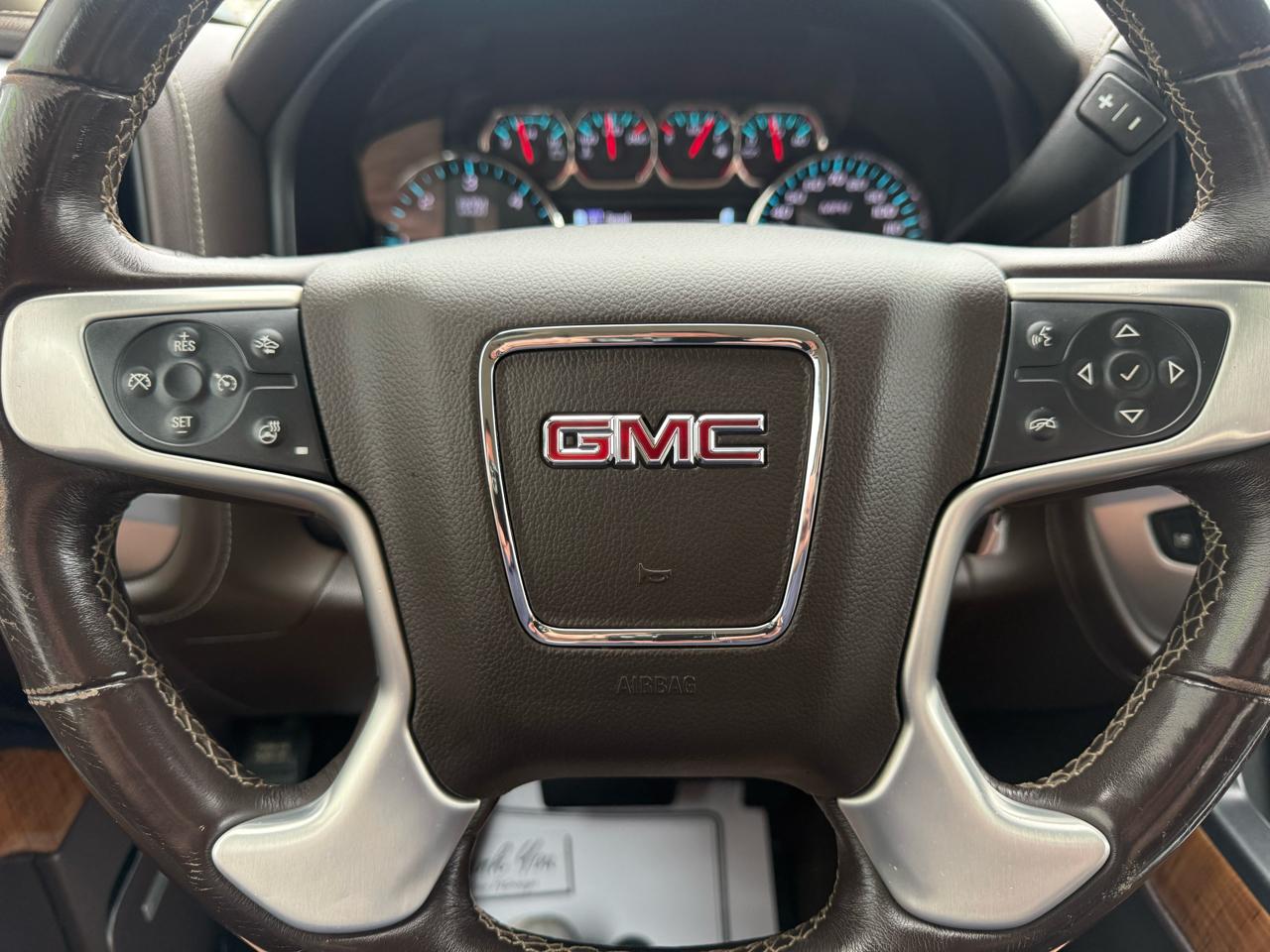 GMC Sierra 1500 4WD Crew Cab 143.5" SLT 2018