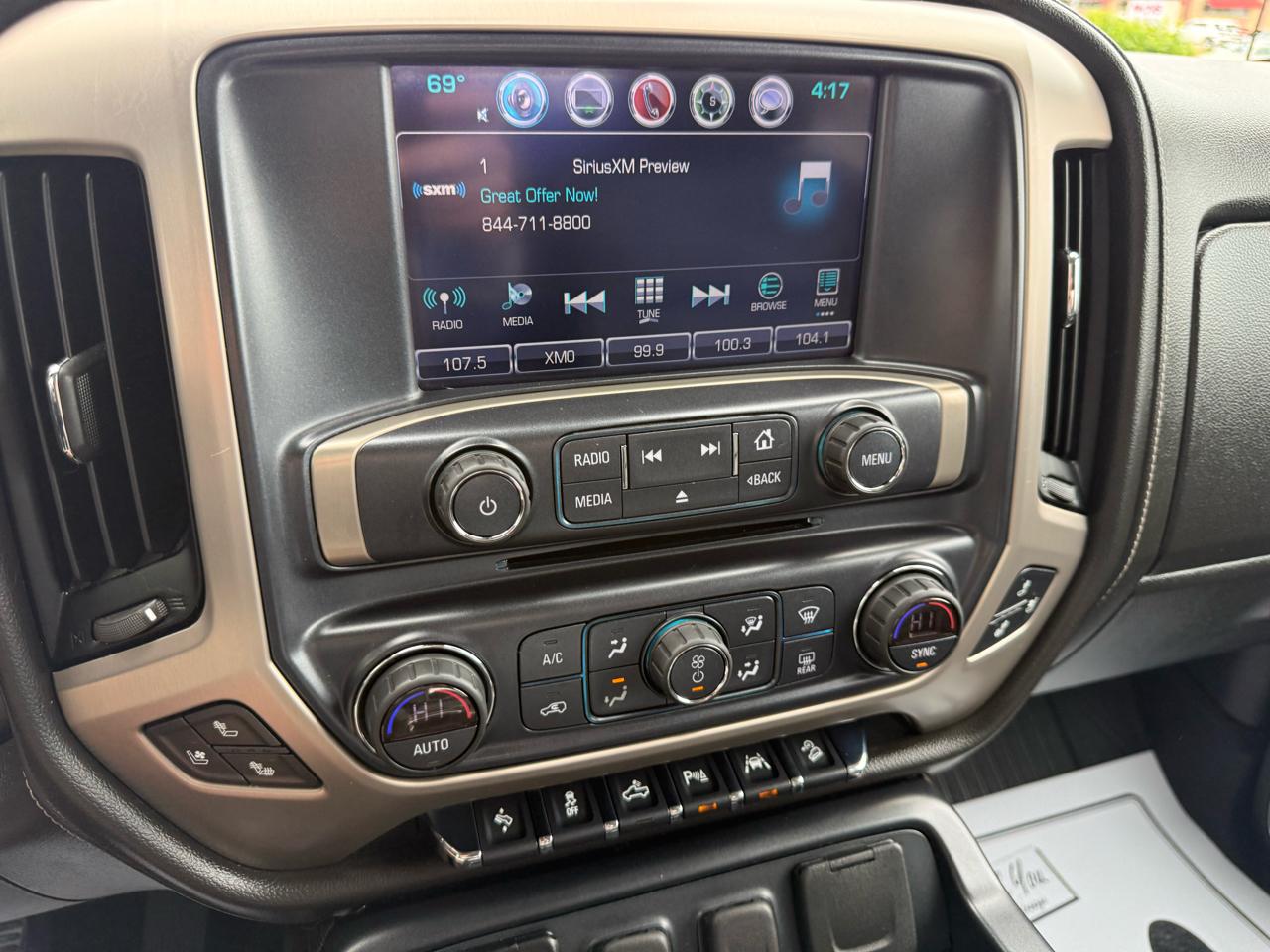 GMC Sierra 1500 4WD Crew Cab 143.5" Denali 2018