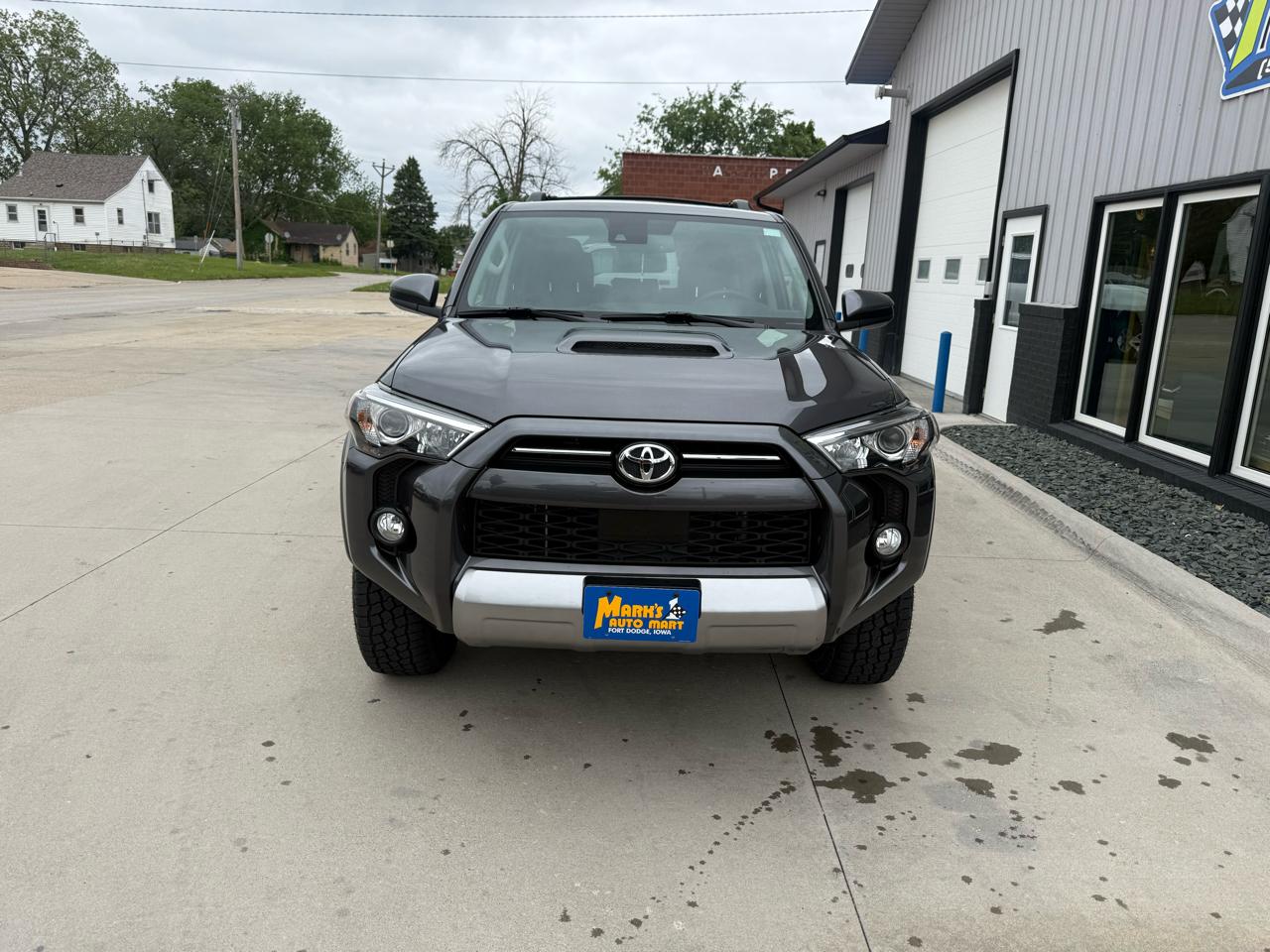 Toyota 4Runner TRD Off Road Premium 4WD (Natl) 2020