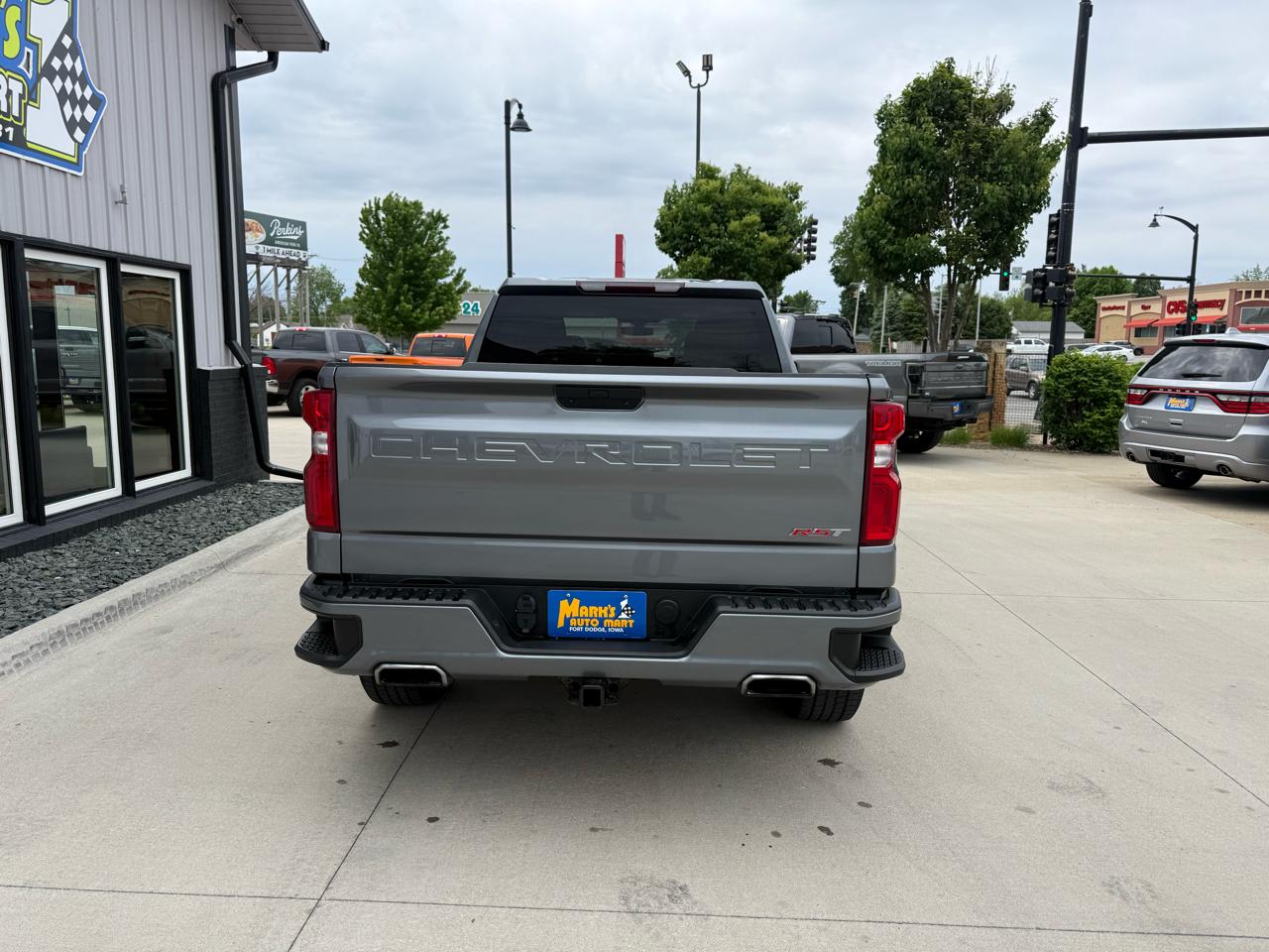 Chevrolet Silverado 1500 4WD Crew Cab 157" RST 2021