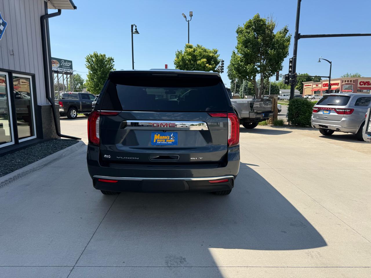 GMC Yukon 4WD 4dr SLT 2021