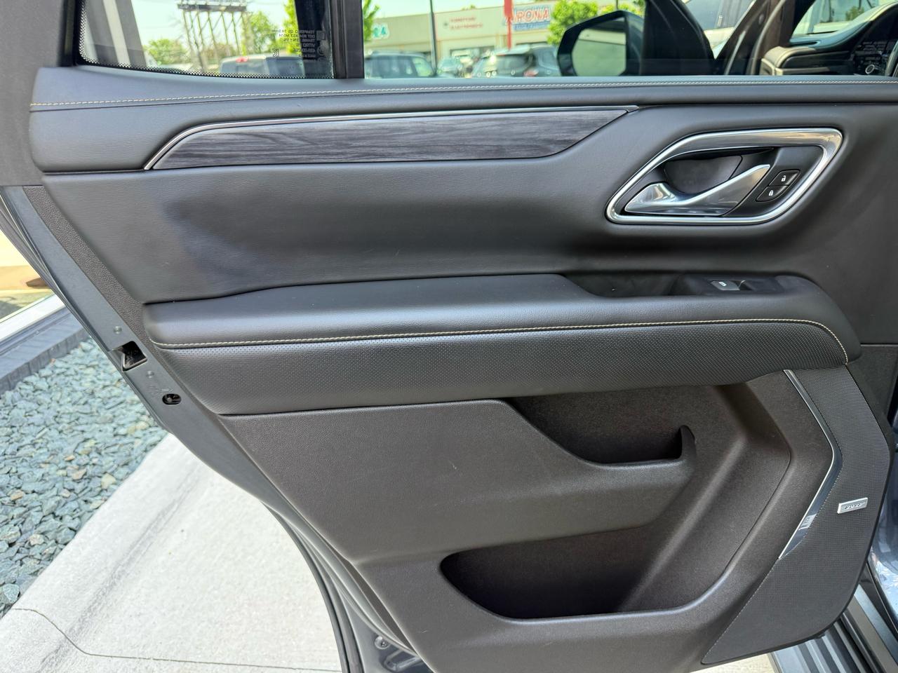 GMC Yukon 4WD 4dr SLT 2021