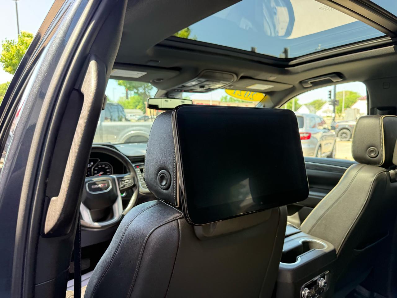 GMC Yukon 4WD 4dr SLT 2021