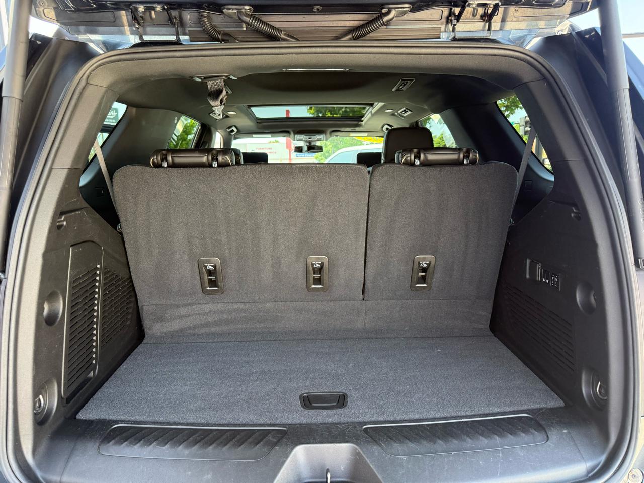 GMC Yukon 4WD 4dr SLT 2021