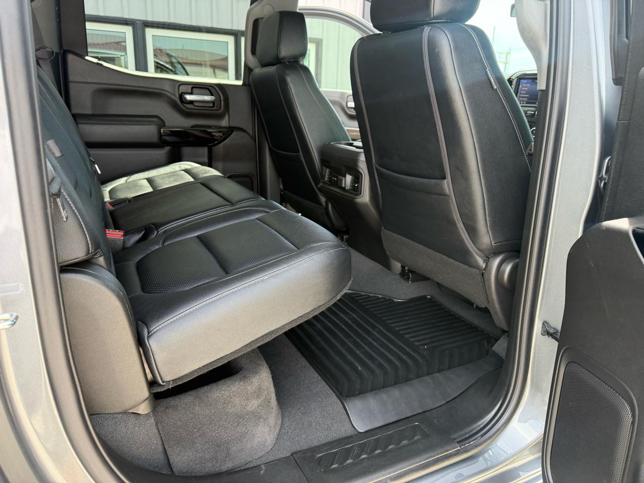 Chevrolet Silverado 1500 LTD 4WD Crew Cab 147" RST 2022