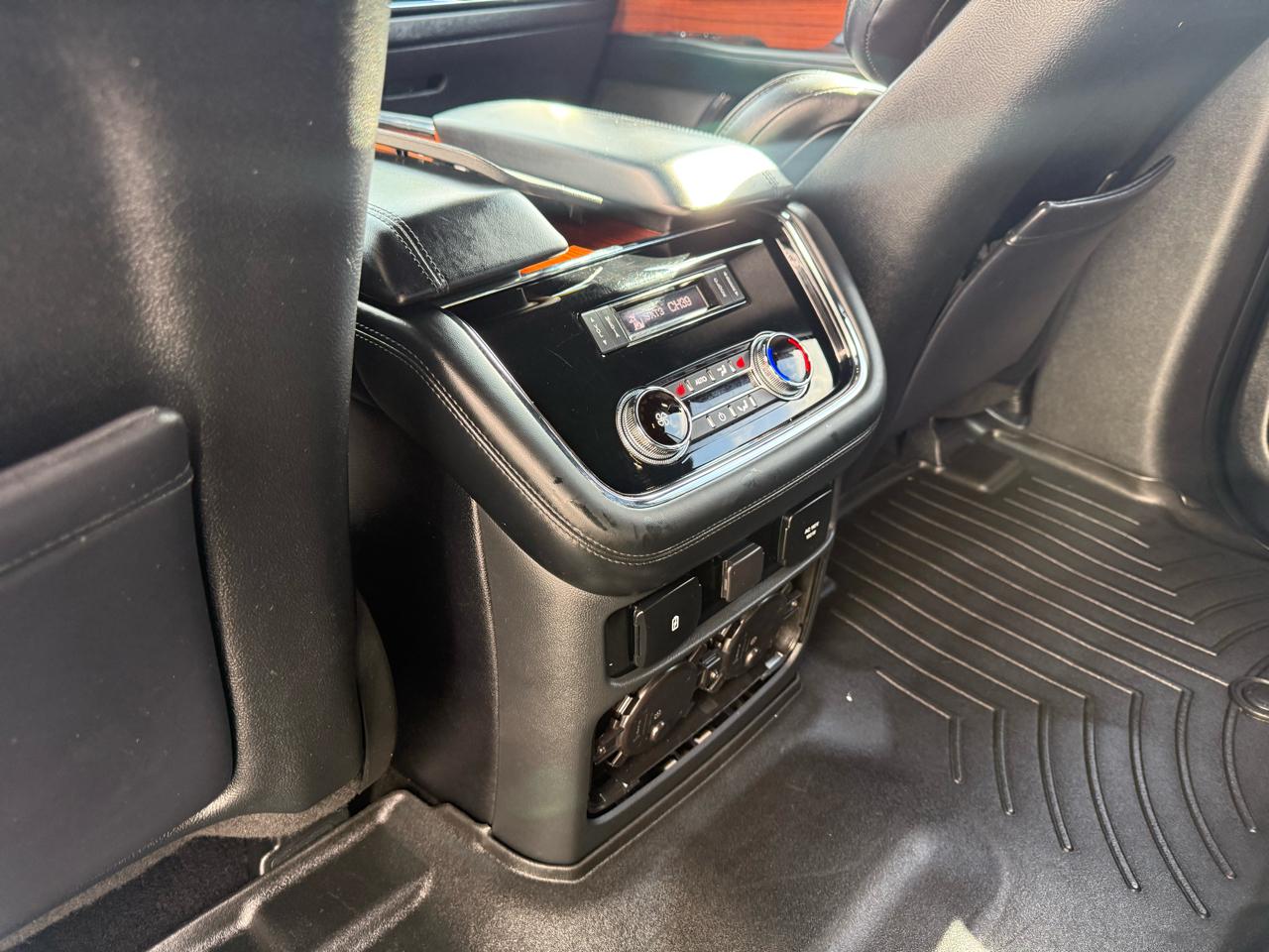 Lincoln Navigator 4x4 Select 2018