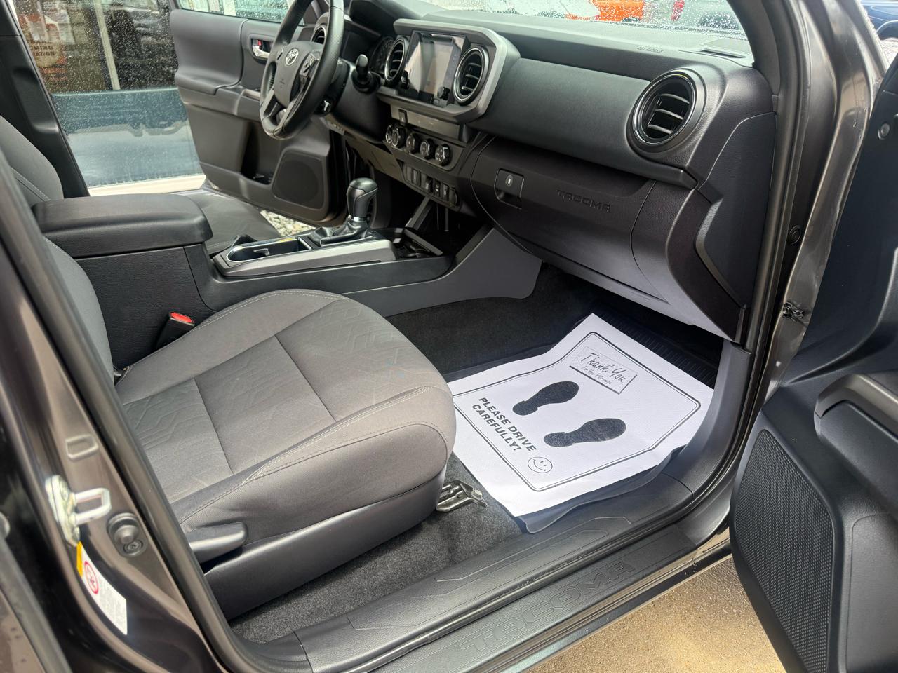 Toyota Tacoma 4WD SR Double Cab 5' Bed V6 AT (Natl) 2019