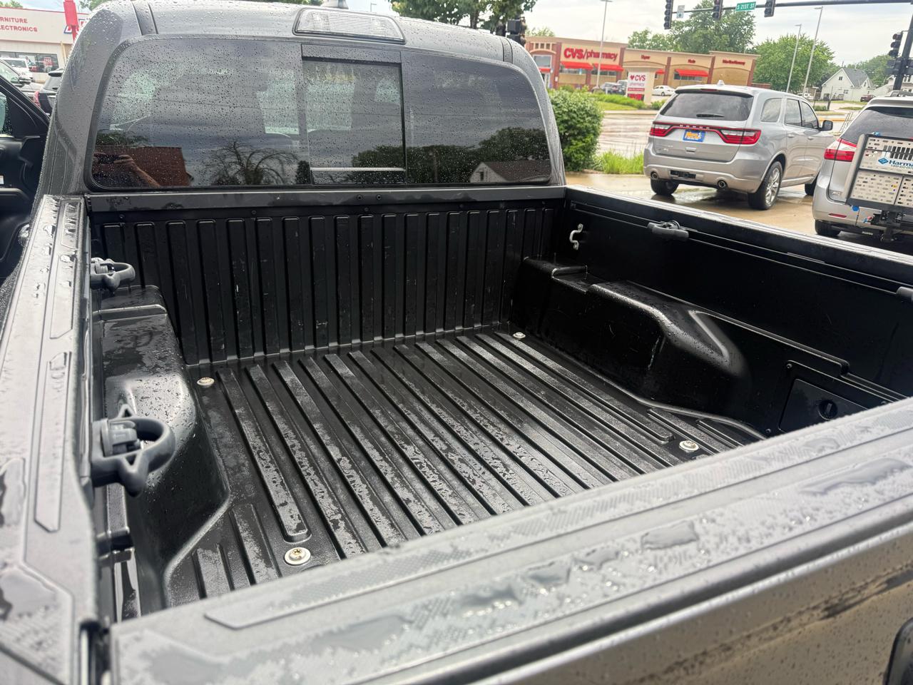 Toyota Tacoma 4WD SR Double Cab 5' Bed V6 AT (Natl) 2019