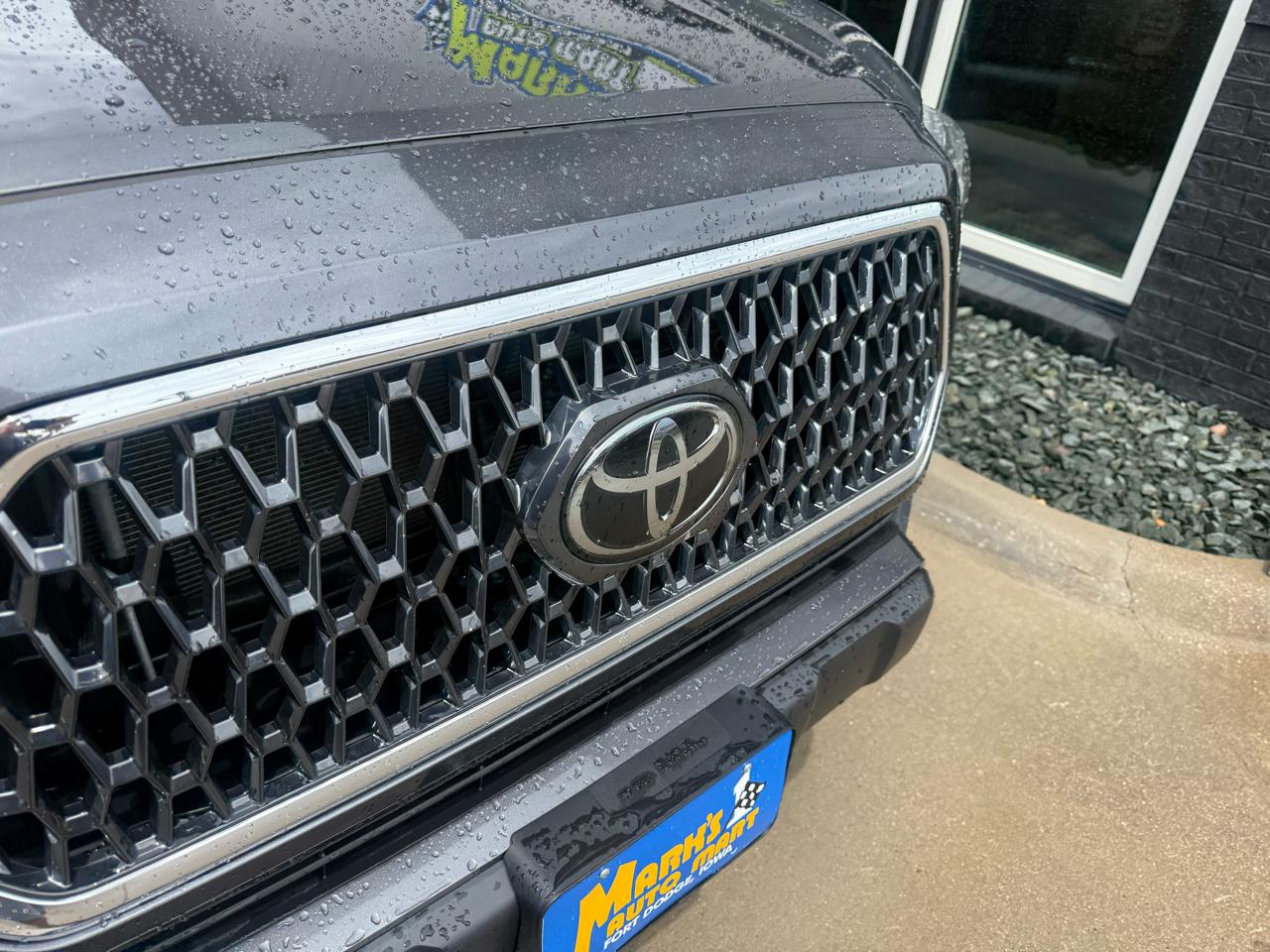 Toyota Tacoma 4WD SR Double Cab 5' Bed V6 AT (Natl) 2019
