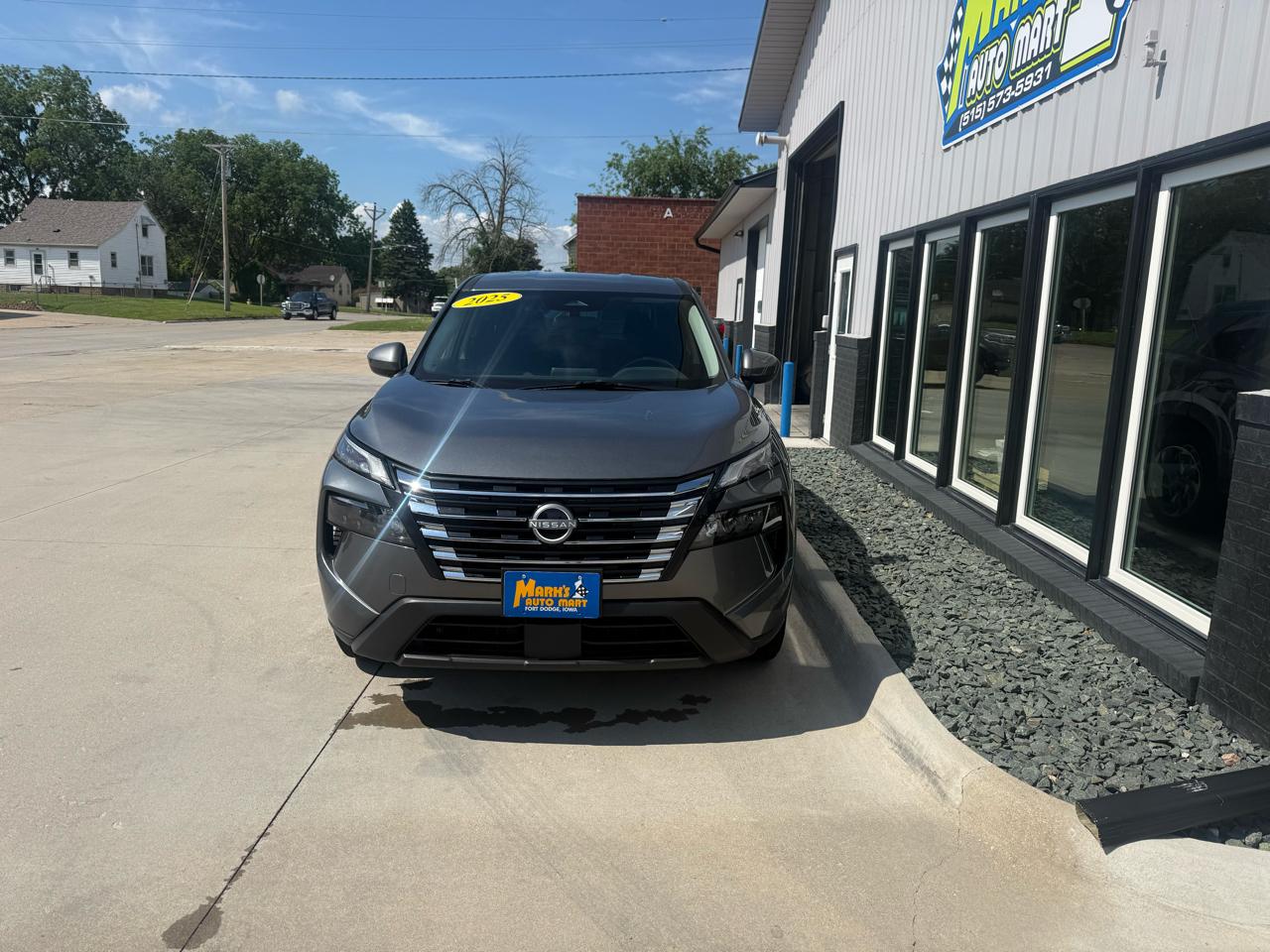 Nissan Rogue FWD SV 2025