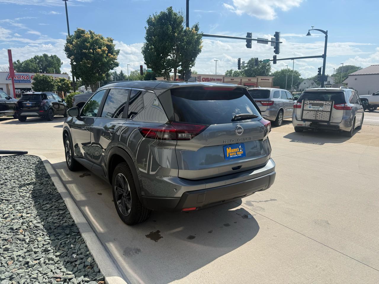 Nissan Rogue FWD SV 2025