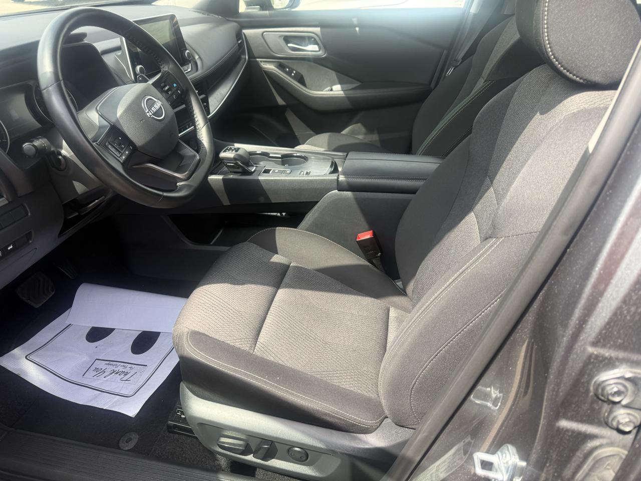 Nissan Rogue FWD SV 2025