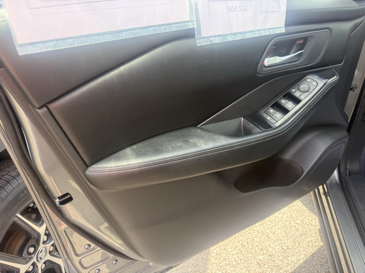 Nissan Rogue FWD SV 2025