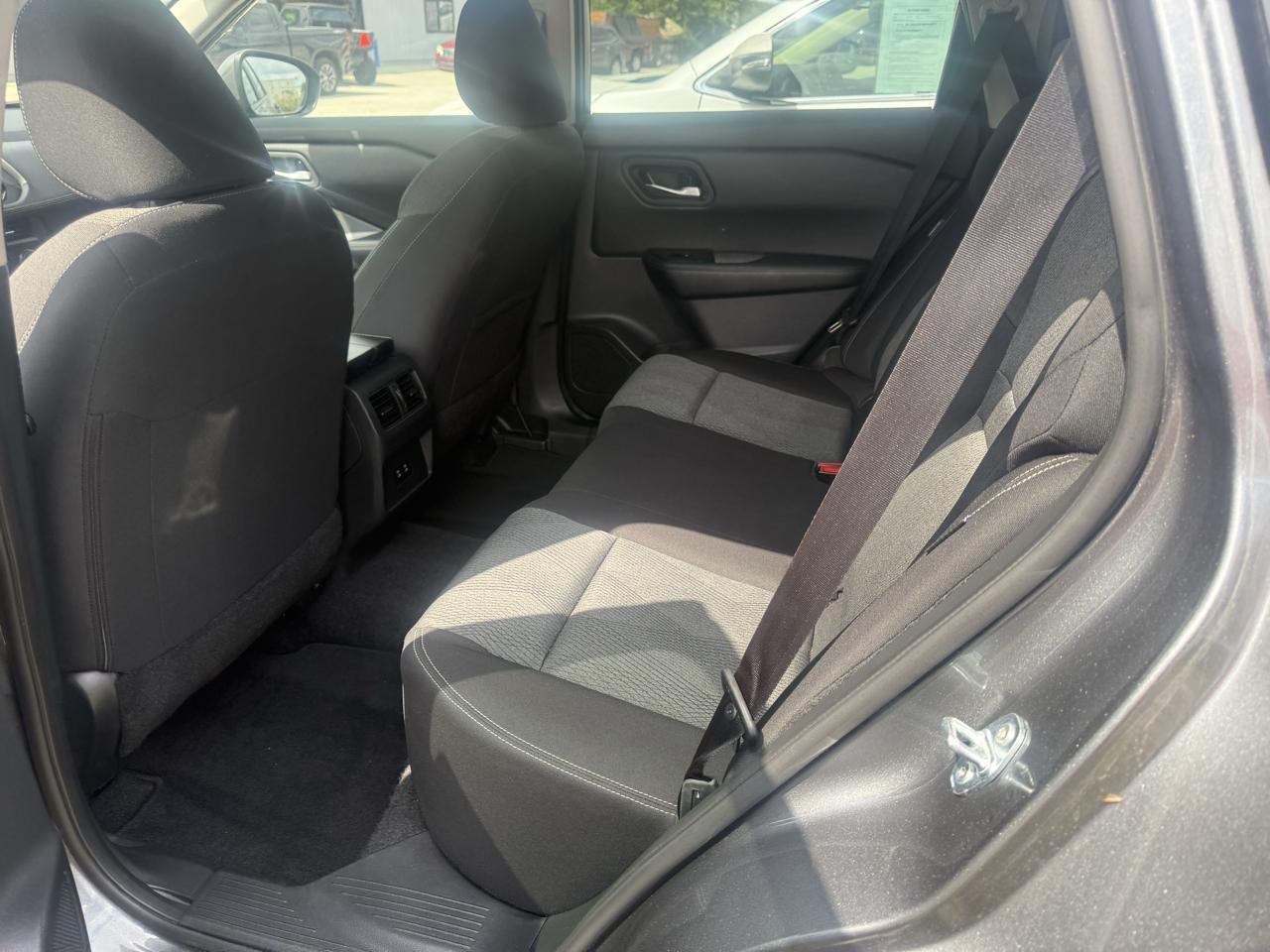 Nissan Rogue FWD SV 2025