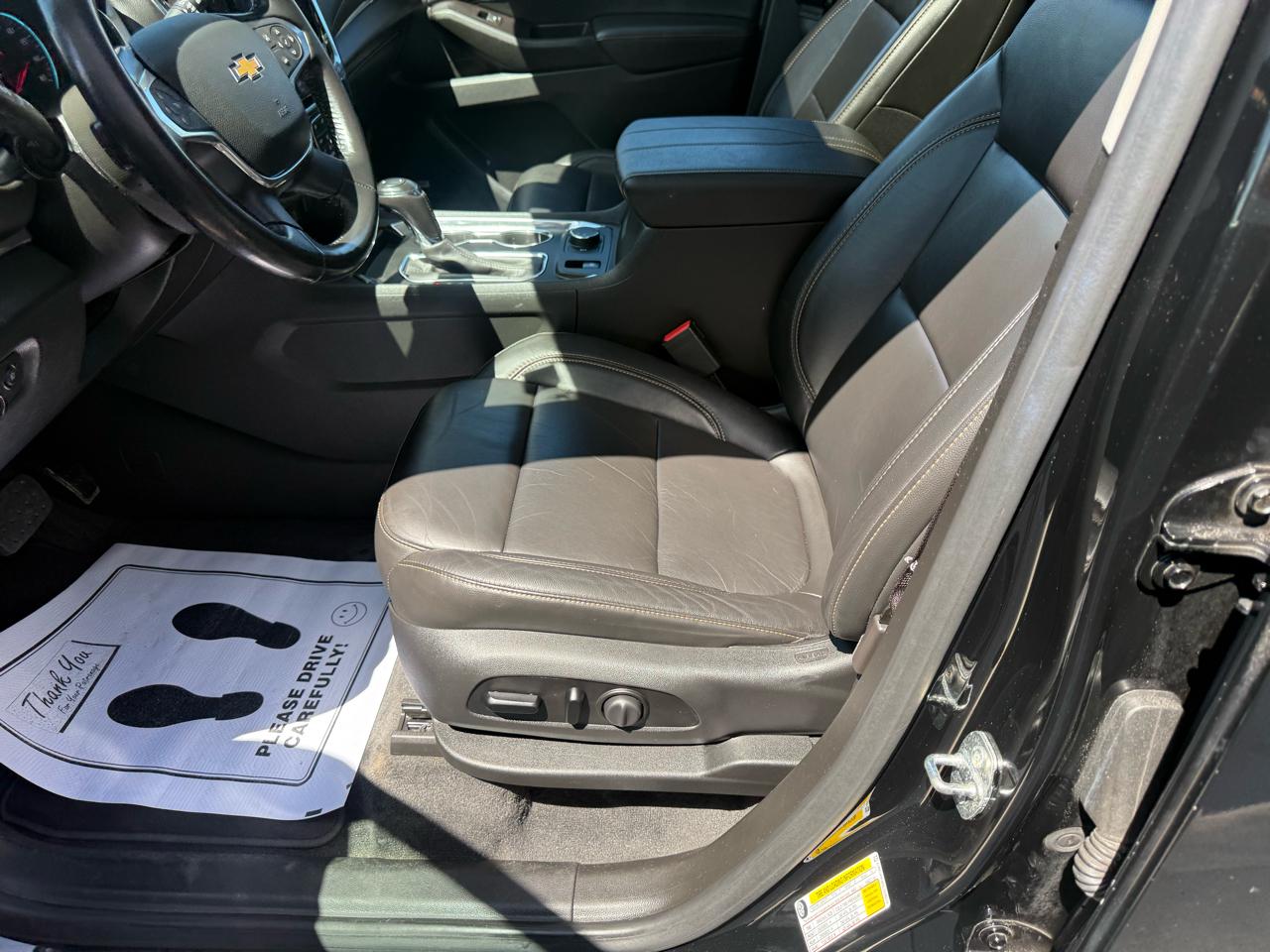 Chevrolet Traverse AWD 4dr LT Leather 2020