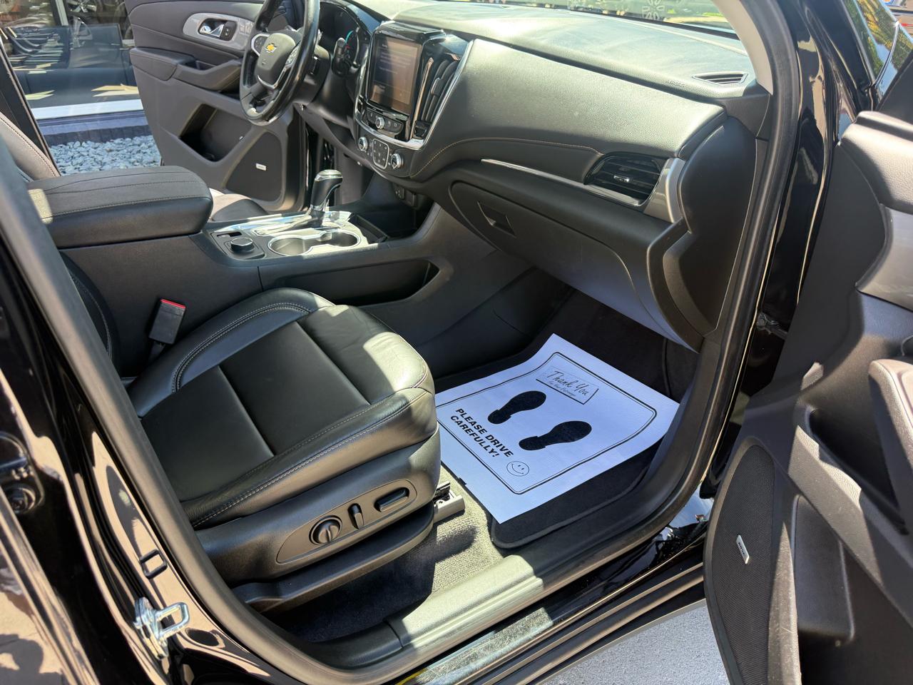 Chevrolet Traverse AWD 4dr LT Leather 2020